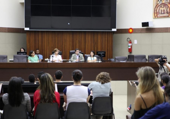 Realizado pela UFMG com escolas públicas de ensino médio, investiga qualidade da água na Lagoa