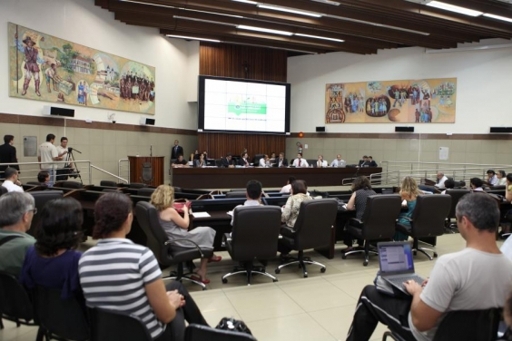 Audiência Pública discutiu previsão orçamentária da PBH para políticas urbanas em 2013
