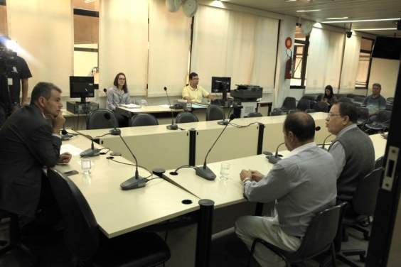 Comissão critica PLC que tramita no Senado e que objetiva permitir terceirização em atividade-fim - Foto: Divulgação CMBH