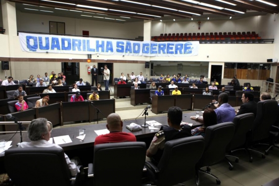 Representantes de movimentos culturais expuseram problemas ao poder público em audiência no dia 16 de abril