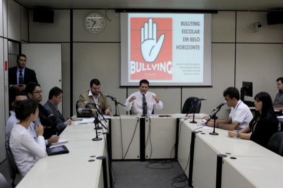 Audiência Direitos Humanos discutiu sobre bullying