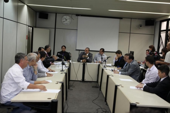 Audiência da Comissão de Direitos Humanos e Defesa do Consumidor sobre serviço crematório em BH