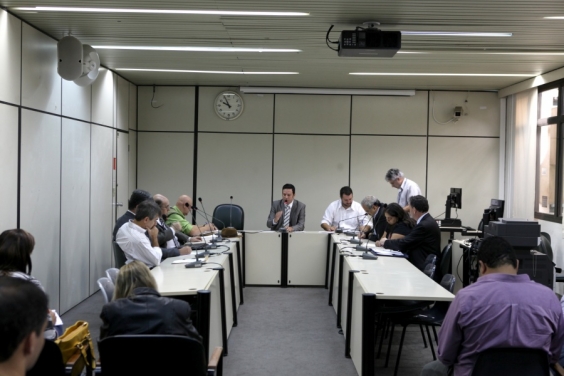 Reunião discute venda de terrenos da PBH no Jardim Canadá - Foto: Divulgação/CMBH