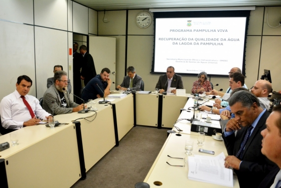 Licitação para limpeza da represa foi discutida em audiência. Foto: Rafa Aguiar