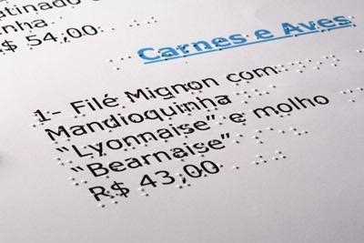 Cardápio em braille beneficiará deficientes visuais