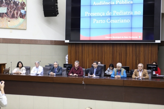 Conselhos defendem que o especialista é indispensável. Hospitais são favoráveis à flexibilidade - Foto: Divulgação CMBH
