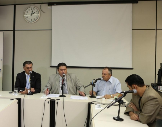 Reunião da Comissão de Desenvolvimento Econômico, Transporte e Sistema Viário (15/04/13)