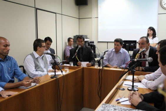 Audiência que discutiria problemas no desassoreamento foi cancelada em razão da ausência de secretários convidados