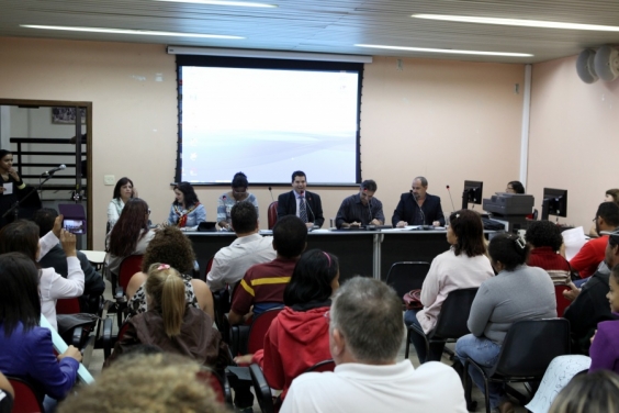 Audiência pública discute manutenção de escolas municipais. Foto: Divulgação CMBH