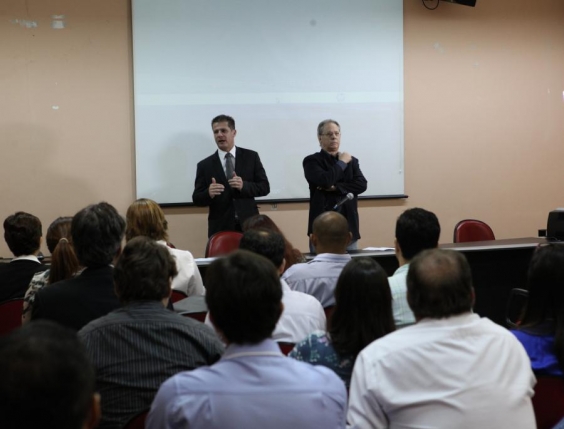 Presidente da CMBH, Léo Burguês, e diretor-geral, José Lincoln Magalhães