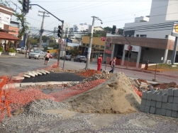 Intervenções viárias no bairro foram tema de audiência pública na Comissão de Administração Pública