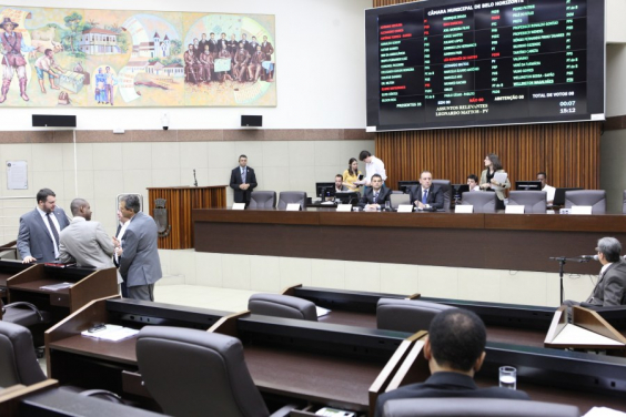 Vereadores aprovaram três projetos de lei em 1º turno na 62ª reunião plenária ordinária