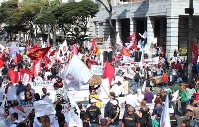 Servidores públicos municipais de Belo Horizonte estão mobilizados em prol do reajuste (Foto: Portal Minas Livre)