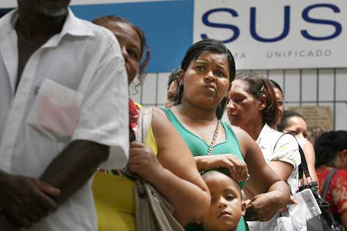 Vereadores da Comissão de Saúde querem 10% da receita da União para a saúde
