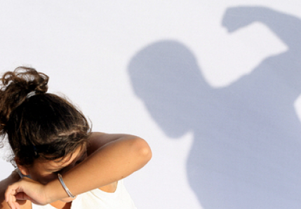 Lei Maria da Penha 8 anos - Leis complementares auxiliam no combate à violência contra a mulher