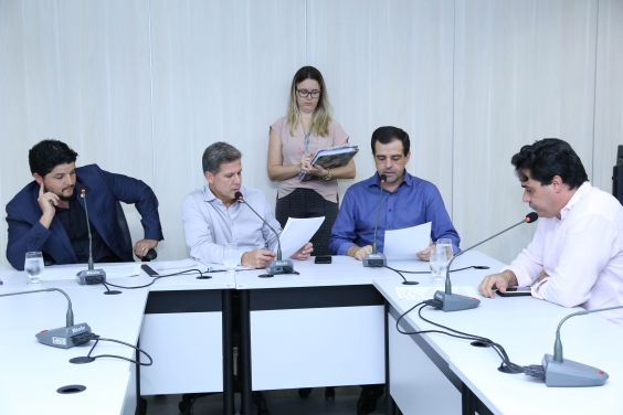 10ª reunião ordinária da Comissão de Administração Pública, em 23 de abril de 2019
