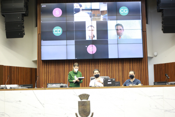 Vereadores Gabriel, Bráulio Lara, Professor Claudiney Dulim, Rubão, Wanderley Porto e Reinaldo Gomes Preto Sacolão, na reunião da CPI da BHTrans, nesta terça-feira (27/7)
