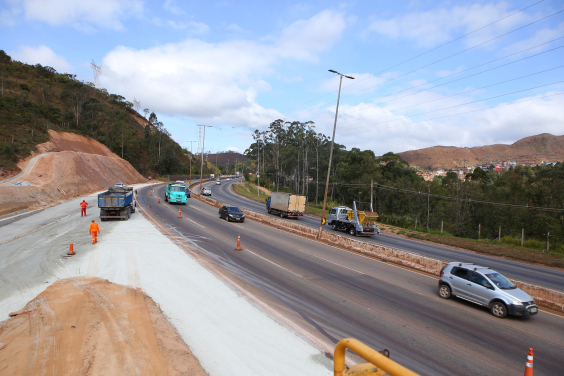 Imagem da área de escape do Anel Rodoviário