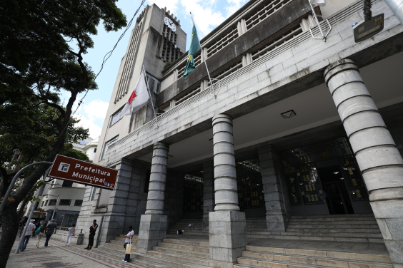 Fachada do prédio da prefeitura de Belo Horizonte