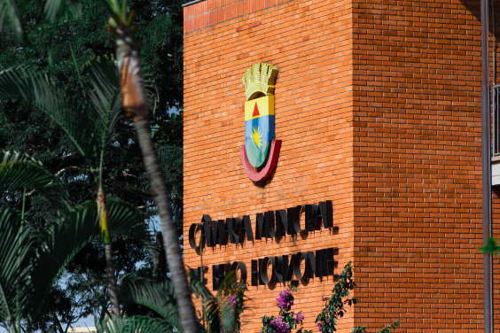 Parte da fachada da sede da Câmara Municipal de Belo Horizonte