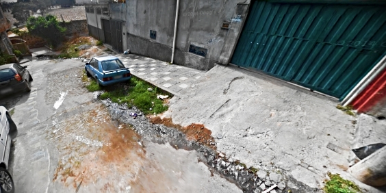 Rua Aguanil, 590, no Bairro Vista Alegre, Região Oeste da capital