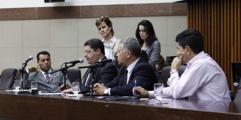 Grupo discutirá moradia para população de baixa renda