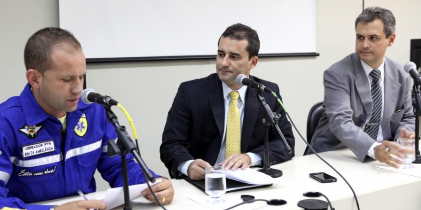 Vers. Bim da Ambulância, Dr. Nilton e Sérgio Fernando
