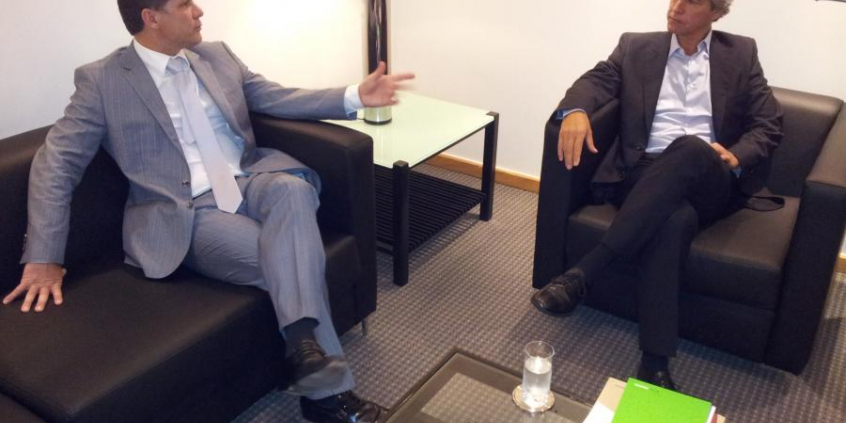 Presidente da CMBH, Léo Burguês de Castro, e diretor da FGV, Sidney Gonzalez