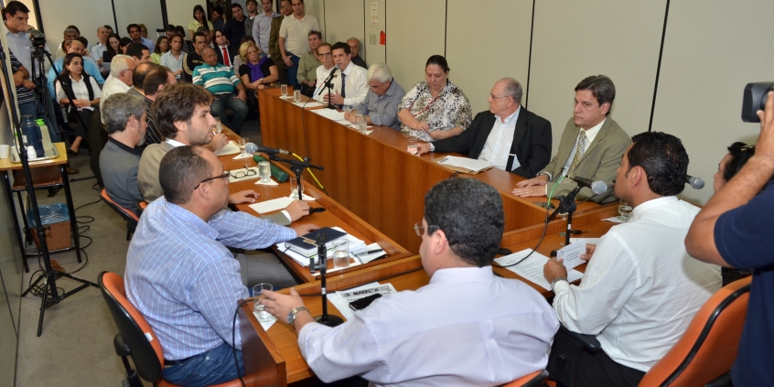 audiência pública sobre impactos no bairro de LOurdes