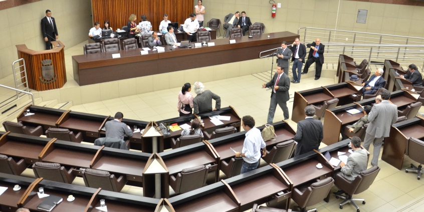 uma das reuniões plenárias de 2011- segundo semestre
