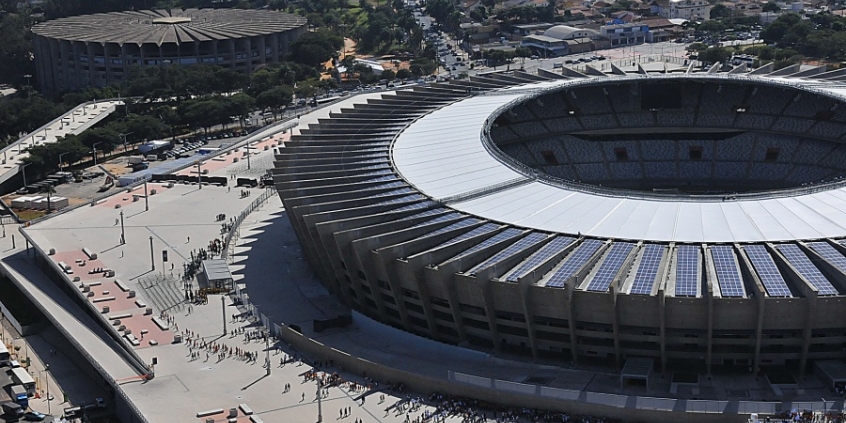 Torcedores reclamam da falta de espaço para automóveis em dia de jogos. Foto: Breno Pataro/Portal PBH 