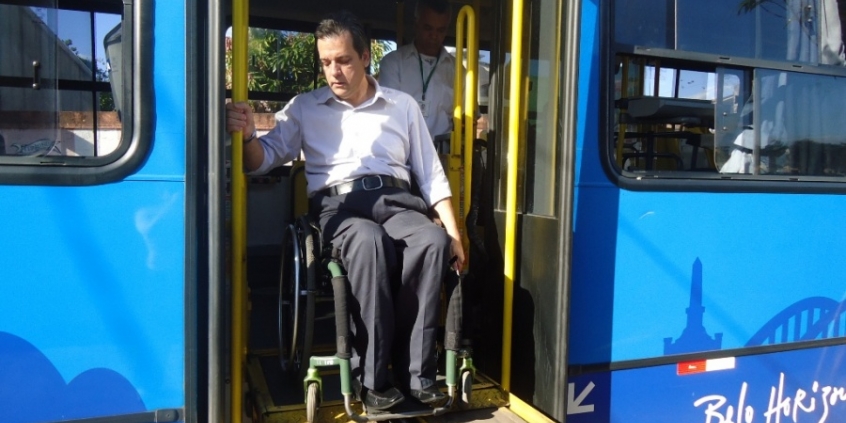 Cadeirante, vereador Leonardo Mattos quer debater atendimento ao deficiente em todas as regiões de BH (Foto: leonardomattos.com)