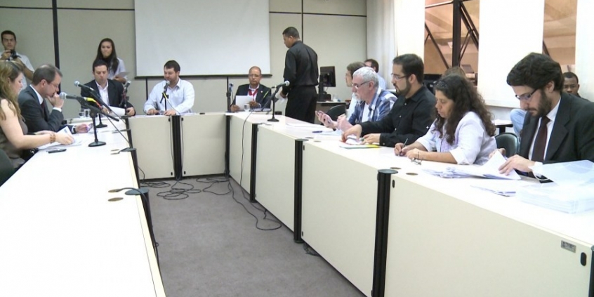 Comissão discutiu PL contra depredação de ônibus
