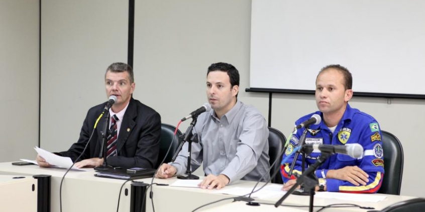 Juliano Lopes (PSDC), Professor Wendel (PSB) e Bim da Ambulância (PTN), membros da Comissão de Administração Pública