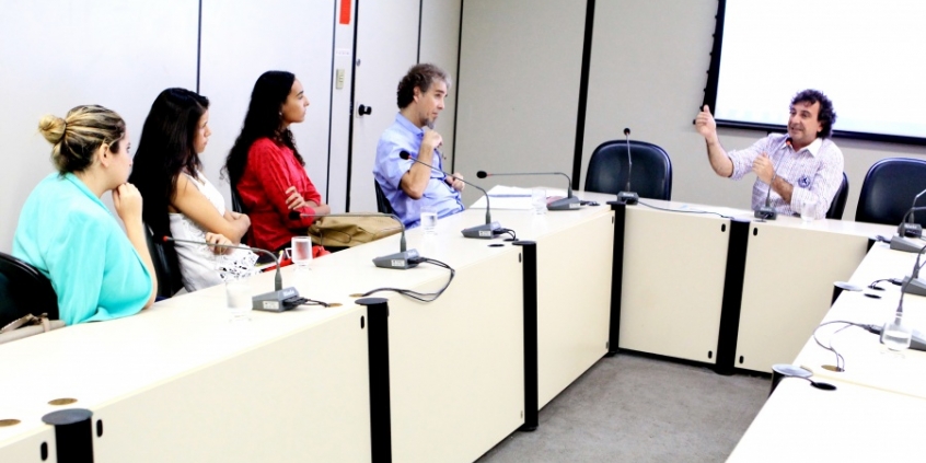 Temendo descaractrização de ADEs da capital, Gilson Reis propõe a apresentação de ajustes ao Plano Diretor (Foto: Rafa Aguiar)