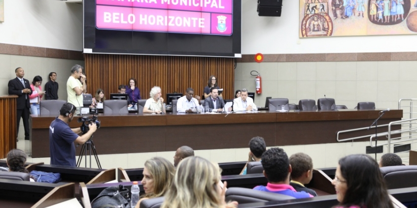 Audiência pública - Foto: Mila Milowiski