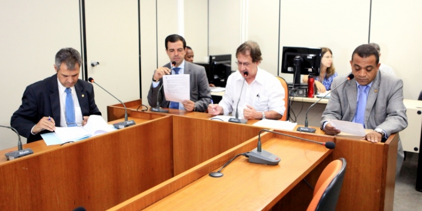 Instalação obrigatória de telhados pode auxiliar no combate ao Aedes. Foto: Rafa Aguiar/CMBH