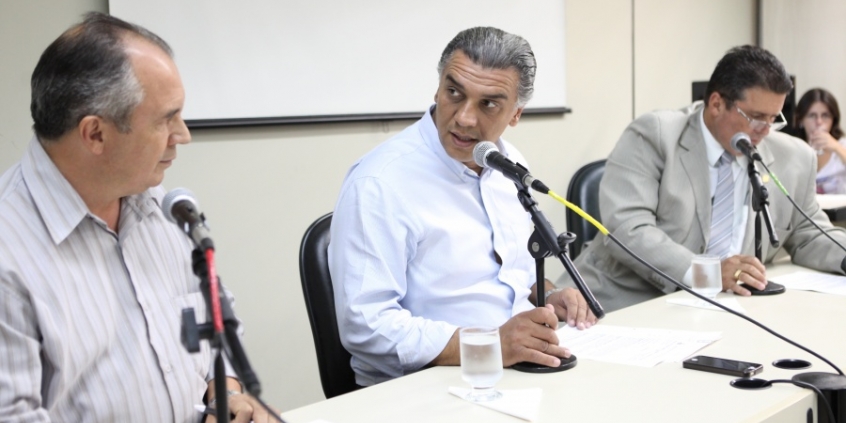 Vereadores também aprovam parecer favorável à PL que promove segurança de ciclistas - Foto: Mila Milowski