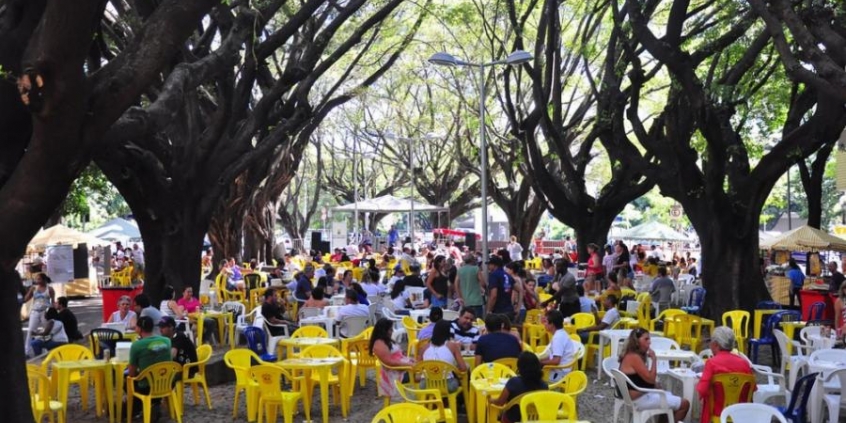 Licitação da Feira Tom Jobim mobiliza vereadores e feirantes