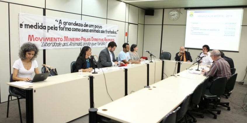 População poderá apresentar sugestões à Lei de Diretrizes Orçamentárias, apresentada na noite de terça-feira (11/6)