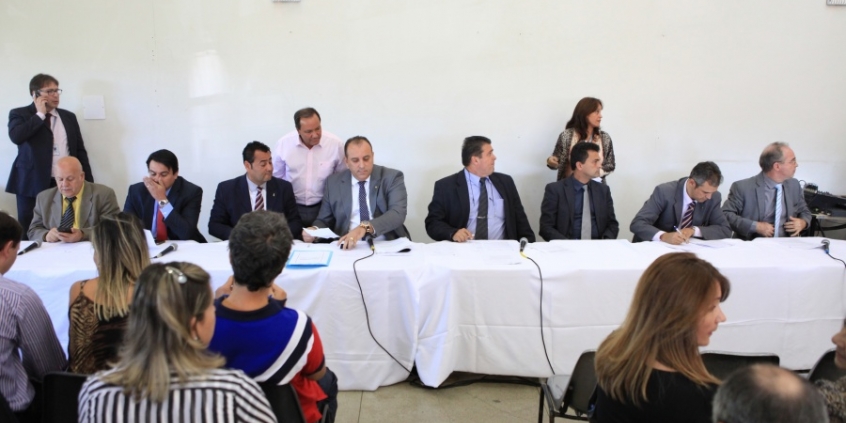 Câmara debateu fechamento de vias pública por condomínios particulares
