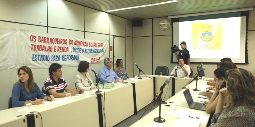 PBH se comprometeu a viabilizar o retorno dos barraqueiros às imediações do estádio, depois da Copa