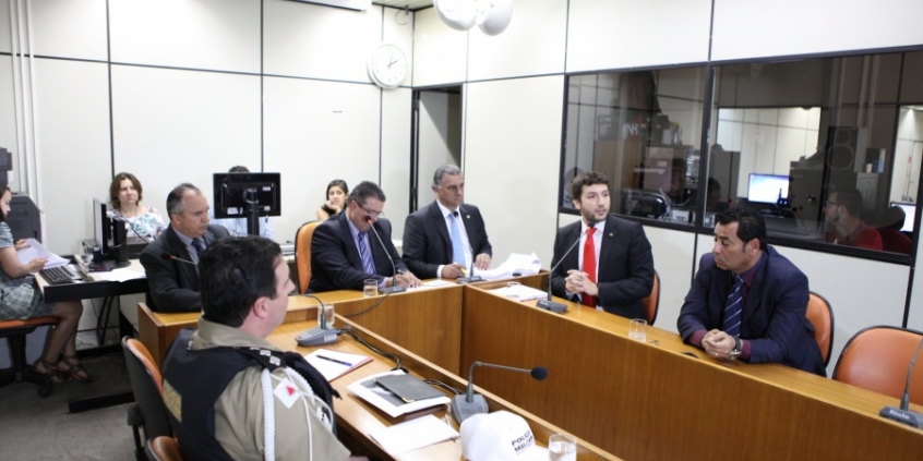 Implantação de novos radares de trânsito foi tema de audiência pública na Câmara. Foto: Mila Milowski