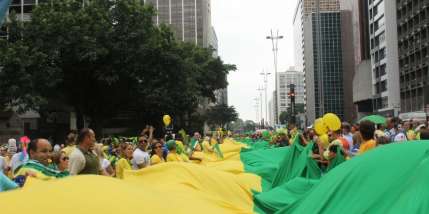 Manifestação contra a corrupção mobilizou diversas cidades do país. Foto: André Tambucci/ Fotos Públicas
