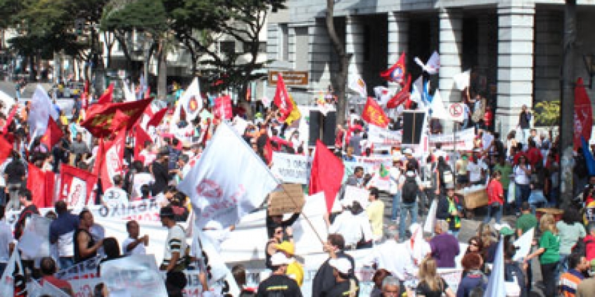 Servidores públicos municipais de Belo Horizonte estão mobilizados em prol do reajuste (Foto: Portal Minas Livre)