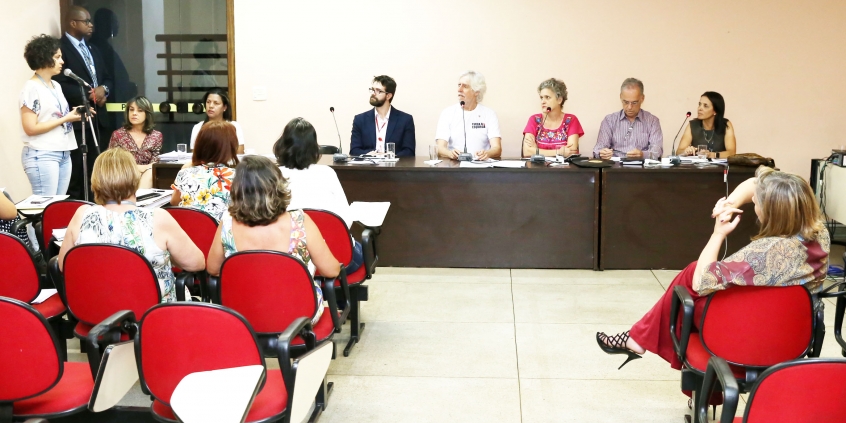 Audiência da Comissão de Educação, Ciência, Tecnologia, Cultura, Desporto, Lazer e Turismo aborda o Plano Municipal de Educação