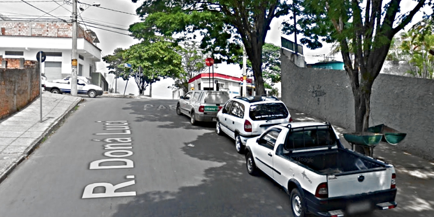 Rua Dona Luci, no Bairro Palmeiras, Região Oeste da capital