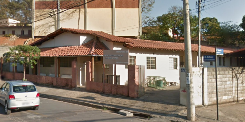 Fachada do Centro de Esterilização de Cães e Gatos Oeste, no Bairro Salgado Filho