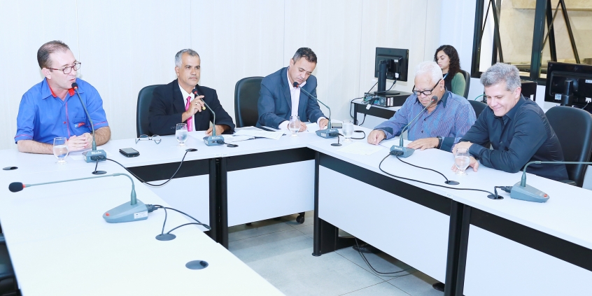40ª reunião ordinária da Comissão de Saúde e Saneamento, em 5 de dezembro de 2018