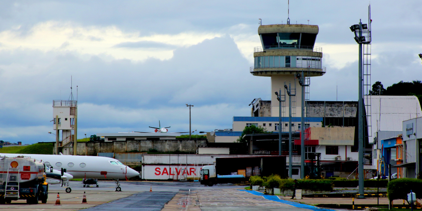 Foto mostra aeroporto Carlos Prates
